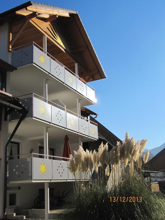Gasthaus-Krone-Post Simonswald Esterno foto